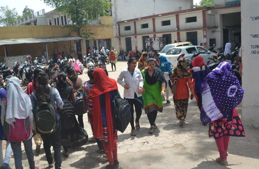 College, असंगठित मजदूरों के बच्चों व जिले के मेधावी छात्रों को सरकार ने दी यह सौगात, जानकर हो जाएंगे हैरान