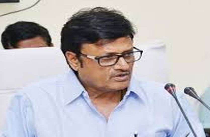 churu rajendra rathod news बरसाती पानी निकासी के लिए जारी करें निविदाएं
