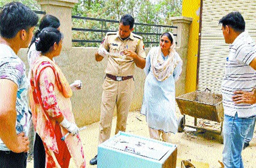 BJP भाजपा महिला मोर्चा प्रवक्ता के घर लाखों की चोरी, पारदी गैंग पर शक
