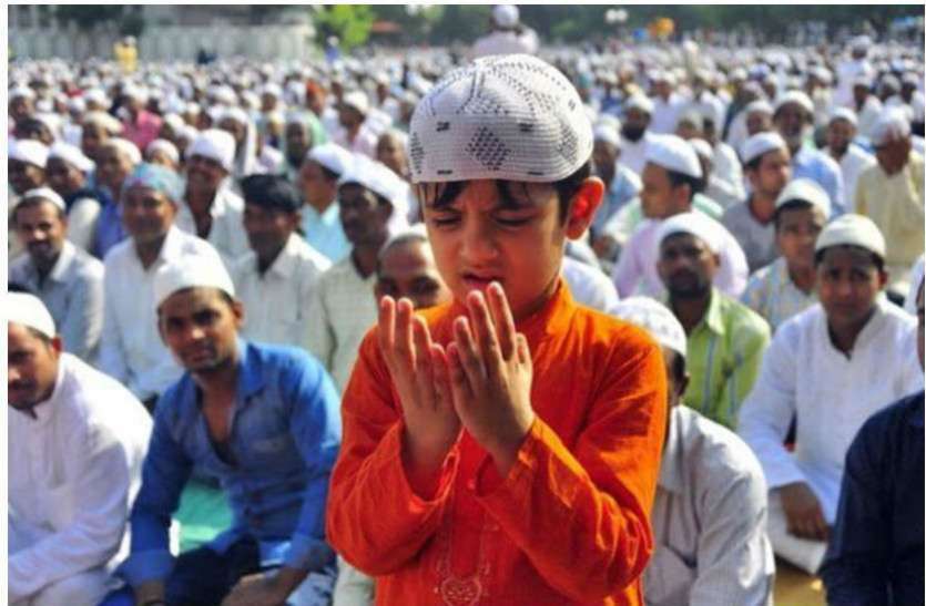 Eid ul Fitr 2018 Eid ul Fitr 2018 जानिए, किस मस्जिद में कब होगी अलविदा की नमाज