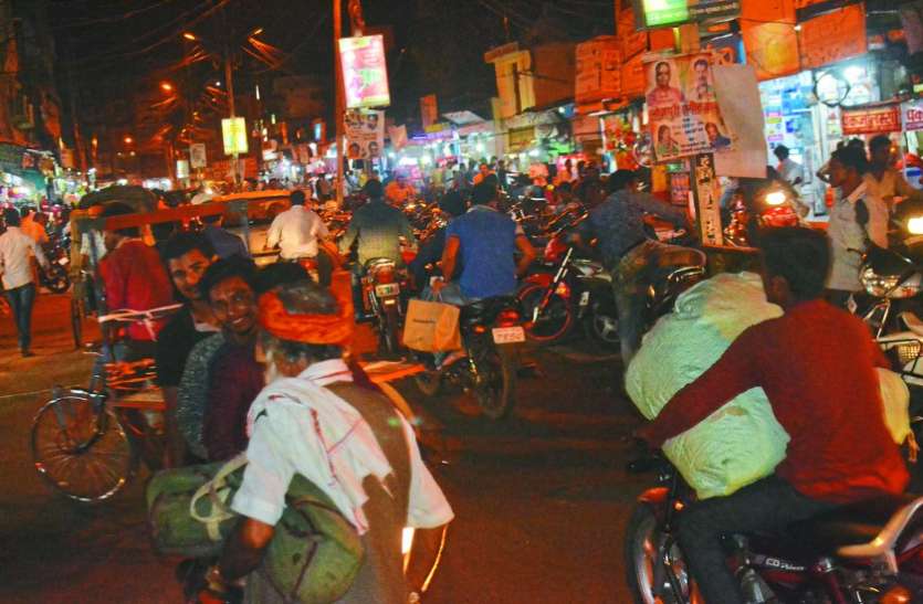 Not implemented on the announcement घोषणा पर नहीं हो रहा अमल, सुविधाओं को तरस रहे लोग