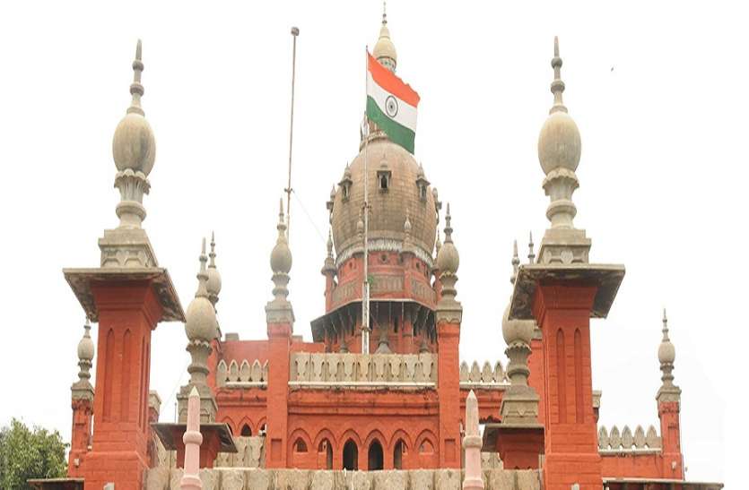 mhc तमिलनाडु: मद्रास हाईकोर्ट के दो जजों ने दिए विरोधाभासी फैसले, सीएम पलानीस्वामी को मिला अभयदान