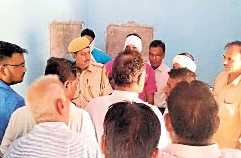 Grain of 43 lakhs theft from the mandi in mukundgarh मंडी के गोदाम से रातों रात गायब हो गया 43 लाख का अनाज, किसी को भनक तक नहीं लगी !