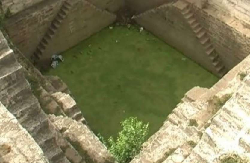 Vindhyachal Nag kund पाताल लोक जाने का मार्ग है विंध्याचल का यह नागकुंड, स्नान करने से मिलती है सर्प दोष से मुक्ति