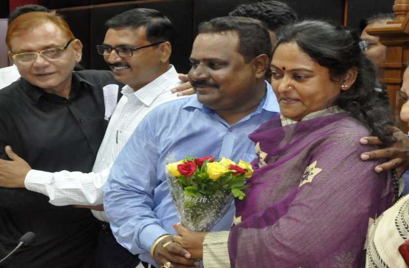Ahmedabad's new mayor Bijal Patel अहमदाबाद की नई महापौर बीजल पटेल