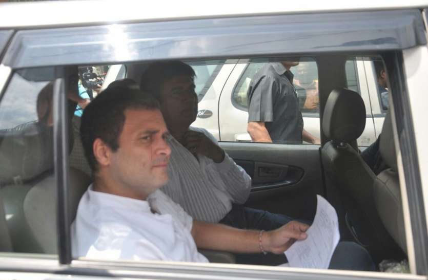 rahul gandhi राहुल गांधी ने लिखा डॉ.कफील को पत्र, भाई के साथ हुई घटना पर जताया दुख