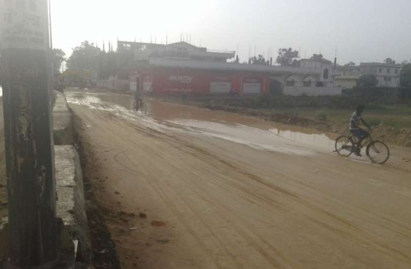 Ring road कलेक्टर के बाद अब मंत्री मूणत का आदेश भी ठेकेदार ने कर दिया दरकिनार, चल रही मनमानी