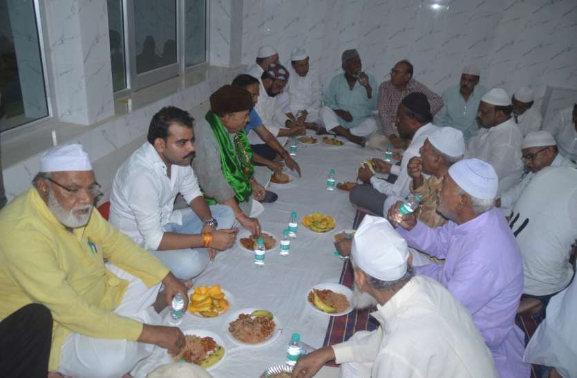 Eid prayers at 9 am in Rewa रीवा में सुबह 9 बजे ईद की नमाज