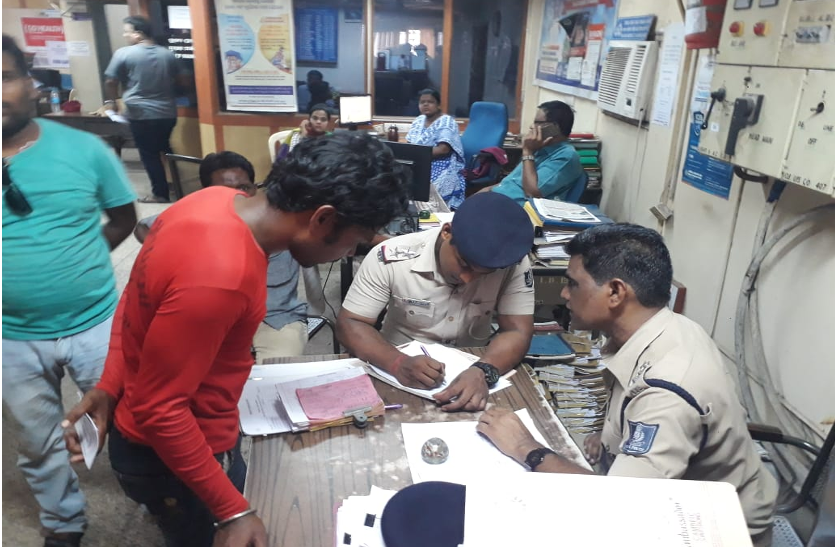 robbery in Rourkela ओडिशा की स्टील सिटी राउरकेला में 44 लाख की बैंक डकैती