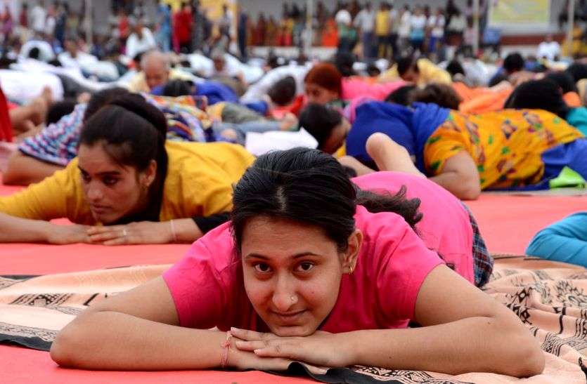 international yog day 2018 live updates from sikar district