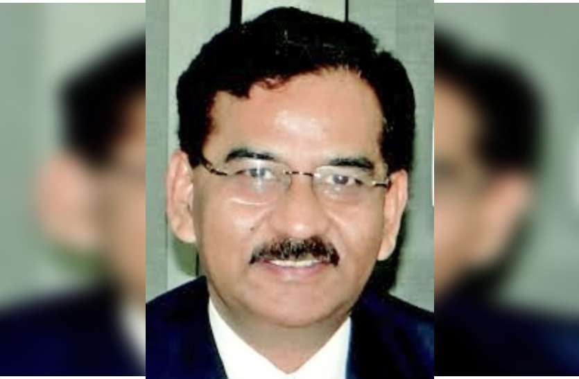 Noida सवा सौ करोड़ के जमीन घोटाले में आरोपी यीडा के पूर्व सीईओ व सेवानिवृत्त आईएएस पीसी गुप्ता गिरफ्तार