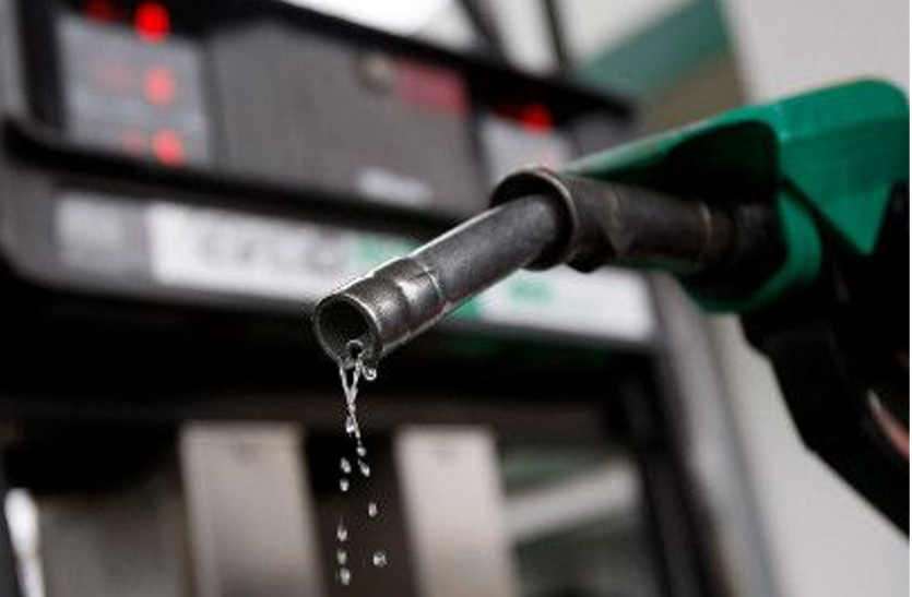 Petrol-diesel hit on kitchen in bhilwara रसोई पर पेट्रोल-डीजल की मार, फल-सब्जियों के अलावा दालों व अन्य रोजमर्रा की जरूरत का सामान महंगा