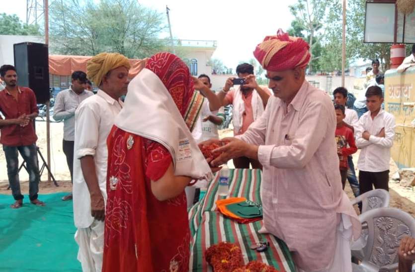 without respect विधायक के इस रवैये से वीरांगनाएं हो गई खफा, बिना सम्मान के ही लौट गई