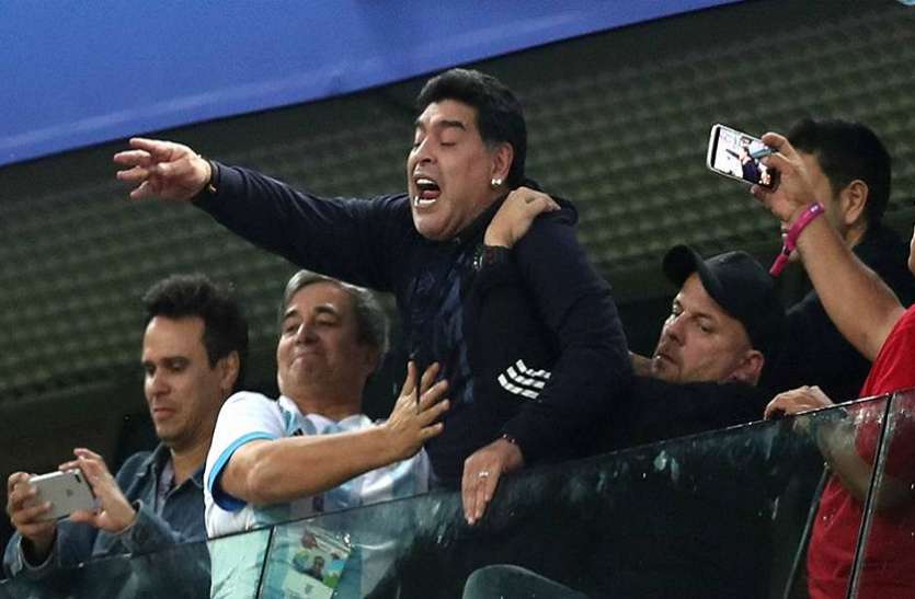maradona मौत की अफवाह उड़ाने वाले व्यक्ति की पहचान बताने वाले को माराडोना देंगे 10,000 डॉलर का इनाम