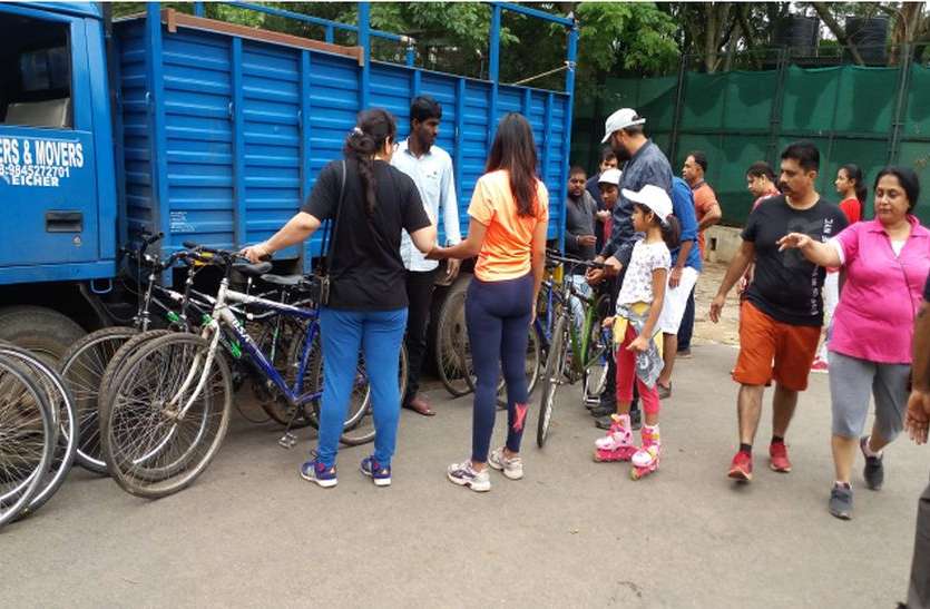 bicycle कब्बन पार्क से बाहर नहीं निकल पाई साइकिल योजना
