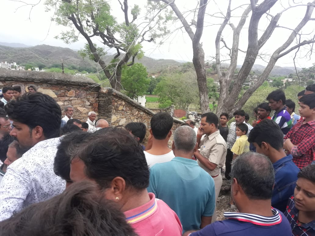 lineman death at madar udaipur