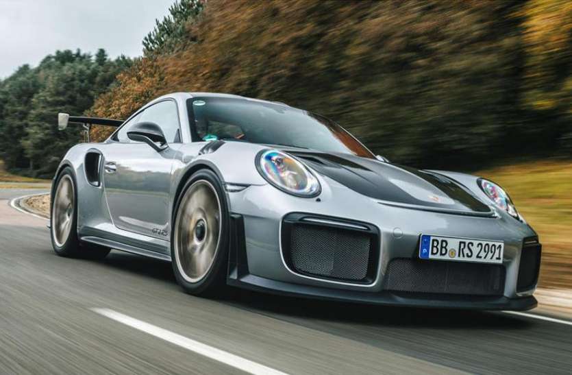 Porsche 911 GT2 RS स्पीड में बुलेट ट्रेन को भी पीछे छोड़ देगी Porsche की ये सुपर कार, भारत में जल्द हो रही है लॉन्च