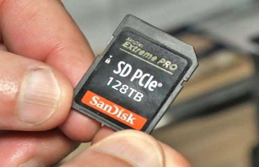 This Is The Worlds Highest Capacity SD Card ये है दुनिया का सबसे