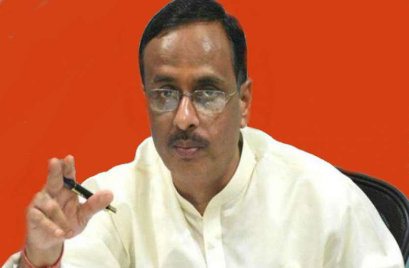 dinesh 7 फरवरी से यूपी बोर्ड एग्जाम, 16 दिन में खत्म हो जाएंगी परीक्षाएं