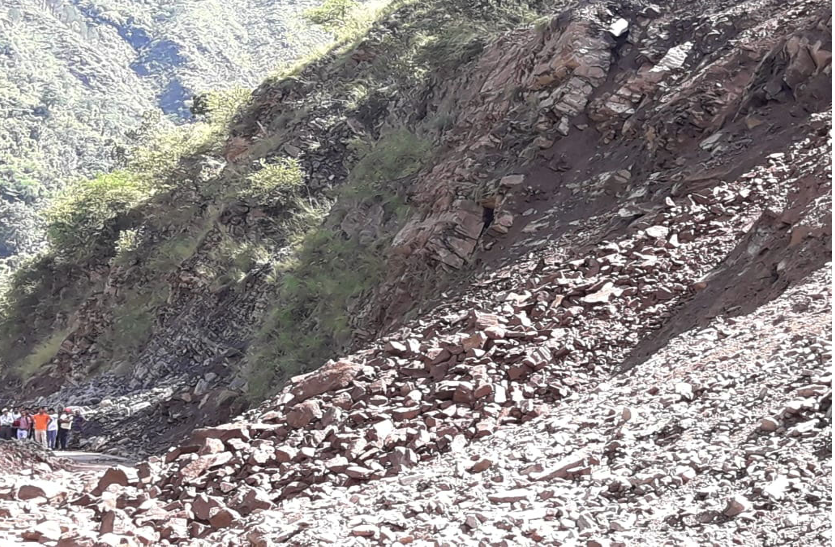 landslide उत्तराखंड में बादल नहीं फटने का राज्य सरकार का दावा