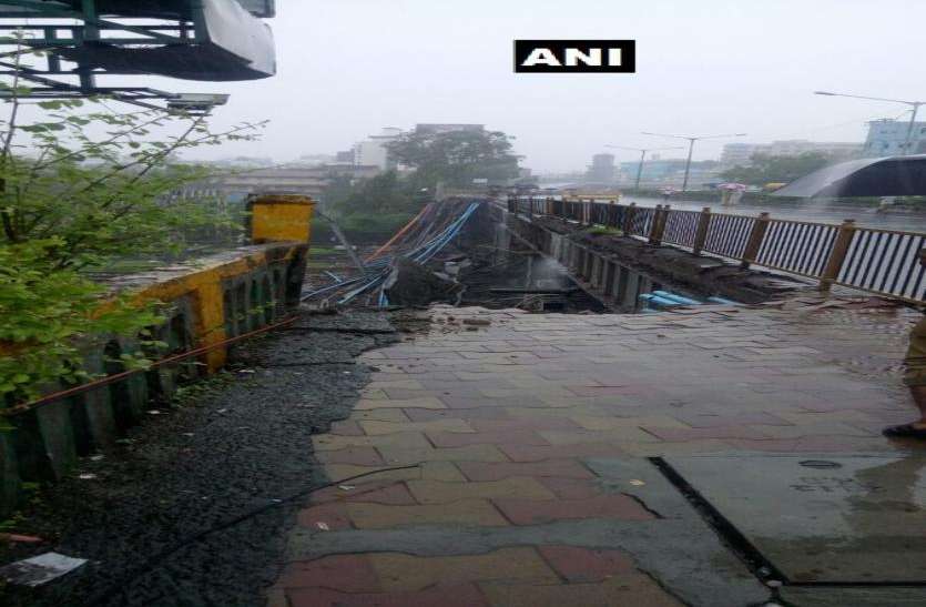Mumbai FoB collapse मुंबई में रेलवे ट्रैक पर गिरा फुटओवर ब्रिज, हादसे में 6 लोग घायल