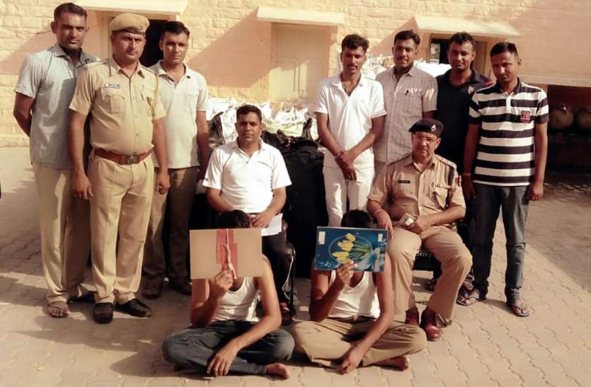 police action ट्रक में भरकर ले जा रहे थे सवा करोड़ का डोडा-पोस्त, पुलिस ने दबोचा