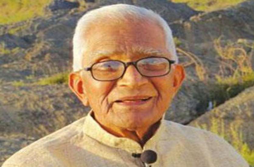 amritlal vegad dead in jabalpur breaking news- ख्यातिनाम चित्रकार और नर्मदा यायावर अमृत लाल वेगड़ नहीं रहे, शोक में डूबी संस्कारधानी