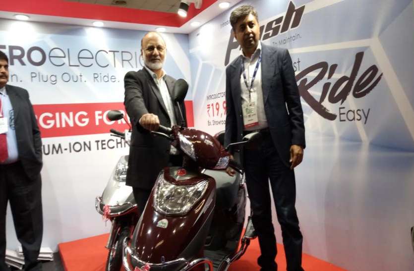 Hero अब बिना लाइसेंस चलाइए ये स्कूटर, नहीं होगी रजिस्ट्रेशन की जरूरत