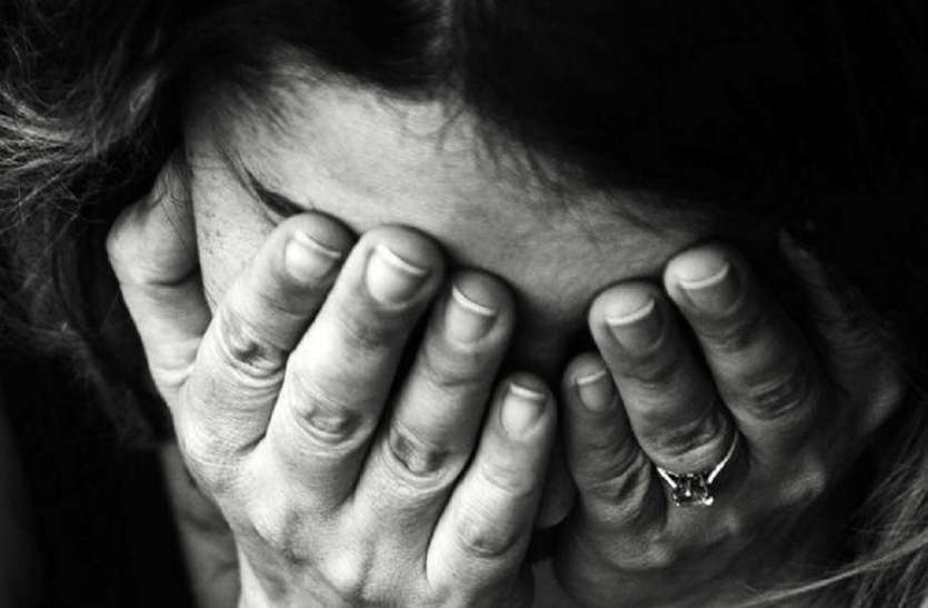 rape चचेरा जेठ पांच माह तक करता रहा यह काम, जब पति घर पहुंचा तो...