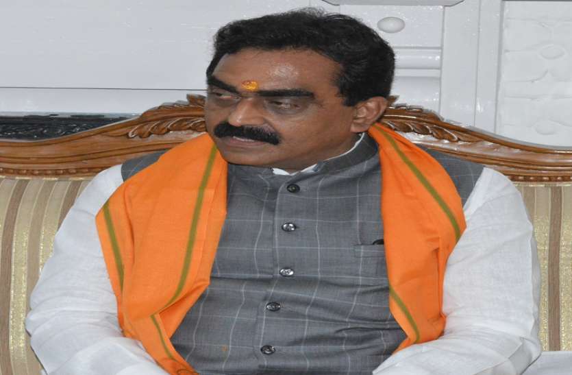 BJP State President The worker Snitcher Success कार्यकर्ताओं को चुगलखोर बनने का मूलमंत्र दे गए भाजपा प्रदेश अध्यक्ष
