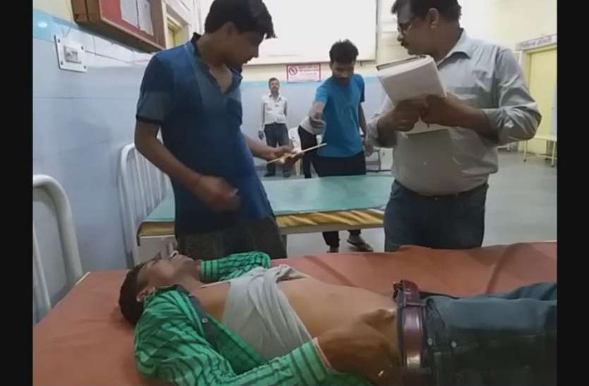 Gun Shot बाइक सवार बदमाशों ने युवक को मारी गोली