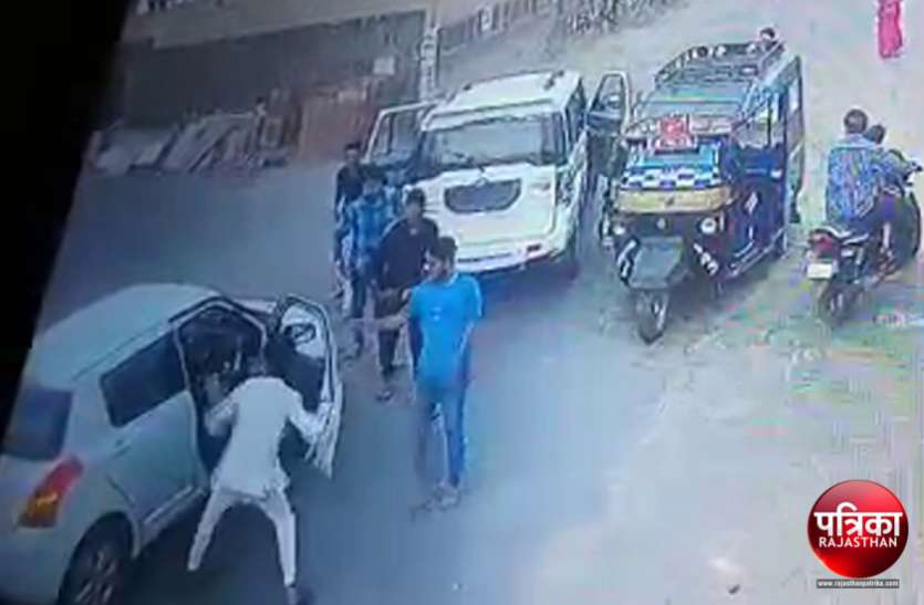 banswara बांसवाड़ा : कांग्रेसियों ने एसपी से कहा- वीडियो वायरल, सच्चाई सामने, फिर भी राज्यमंत्री के बेटे को बचाने में लगा प्रशासन
