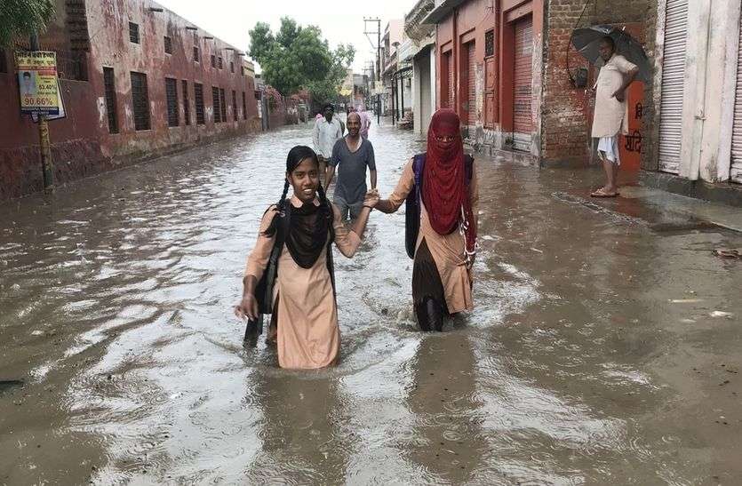 heavy rain churu