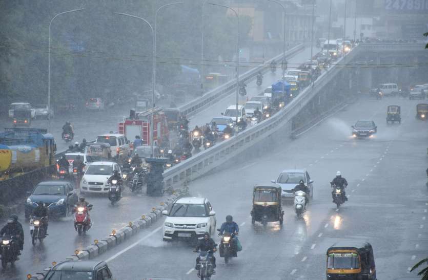 surat photo सूरत पर खुलकर मेहरबान हुए इन्द्र