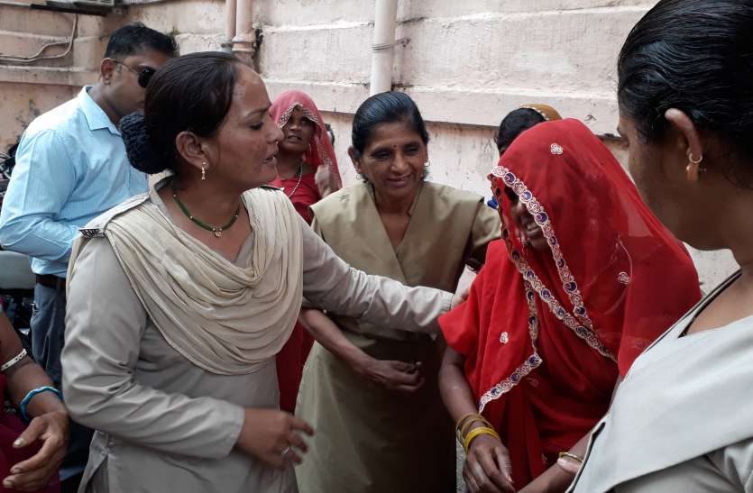 mb hospital उदयपुर के इस अस्पताल में हुआ अजब मामला, प्रसव से ठीक पूर्व बिस्तर छोड़ भागी गर्भवती, लोग पड़़ गए हैरत में