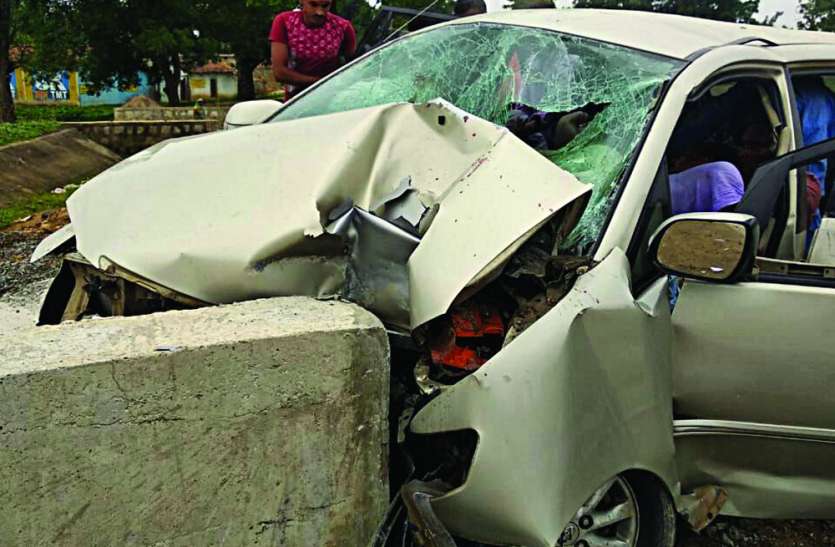 NTPC manager dies in Korba Chhattisgarh road accident दहेज उत्पीड़न के आरोप में घिरे प्रबंधक की सड़क हादसे में मौत, MP से CG जाते समय हुई ये दुर्घटना