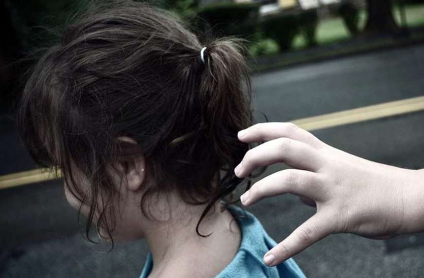 kidnap सनसनी : बच्चे को सडक़ पर भूला पिता, अपहरण के बाद आई ये खबर...