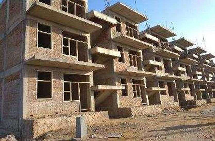 illegal gravel selling in alwar rajasthan पहले नोटबंदी ने बाजार को धोया, अब इस वजह से बाजार है वेंटीलेटर पर