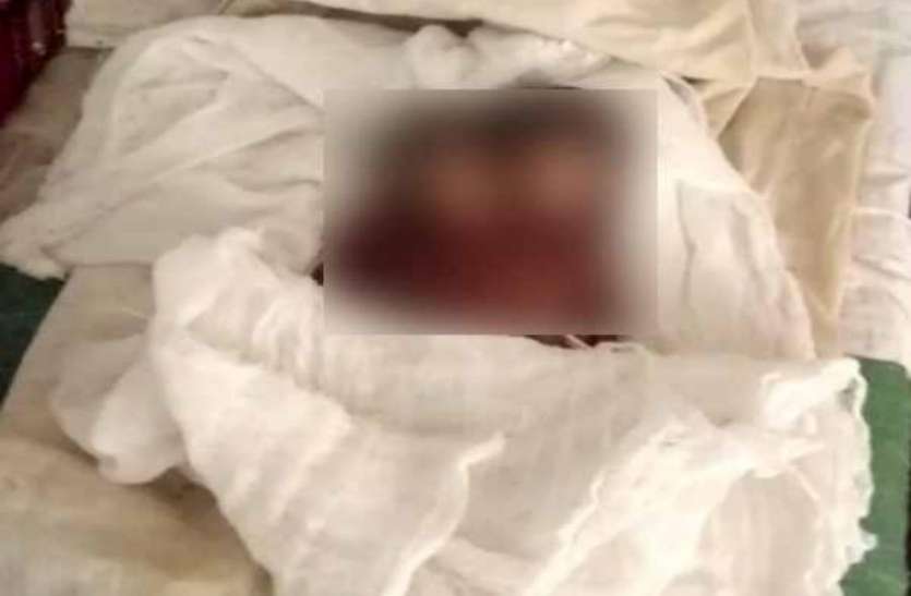 baby महिला की कोख से अजीबो-गरीब बच्चे ने लिया जन्म, डॉक्टरों के उड़े होश.. देखने के लिए अस्पताल में लगी भारी भीड़