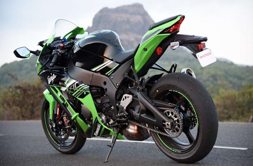 Kawasaki ZX10R जानें क्या खास है Kawasaki की इस Bike में जो लॉन्चिंग के 15 दिन में हुई आउट ऑफ स्टॉक