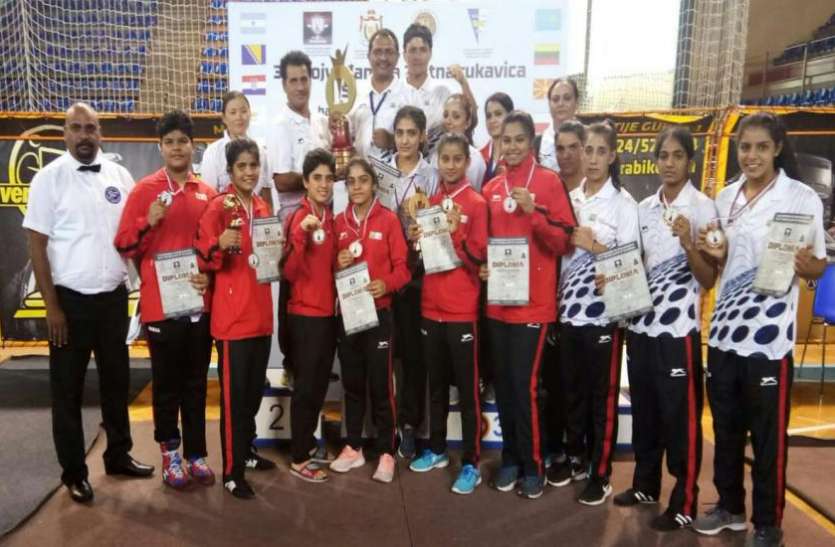 INDIAN BOXERS BOXING: सर्बिया में भारतीय मुक्केबाजों का शानदार प्रदर्शन, 17 मेडल के साथ टॉप पर