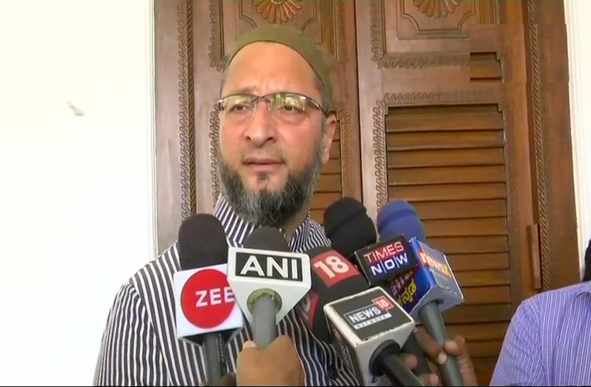 Asaduddin Owaisi औवेसी का पीएम मोदी पर निशाना, 'एक हाथ में कुरान और एक में कंप्यूटर' का क्या हुआ?