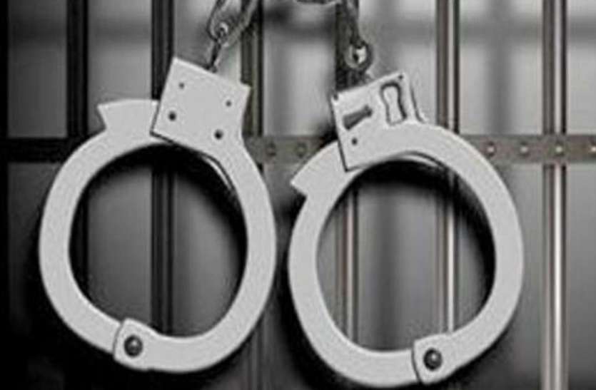vigilance यूपी के इस काॅलेज प्राचार्य पर विजिलेंस ने कसा शिकंजा, सरकार के आदेश पर दर्ज हुआ केस