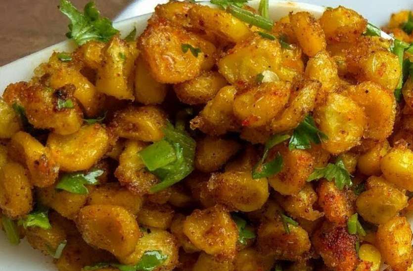 famous spicy dish of india, spicy dish in rain बारिश में ही मिलती है महाकौशल की ये फेमस चटपटी डिश