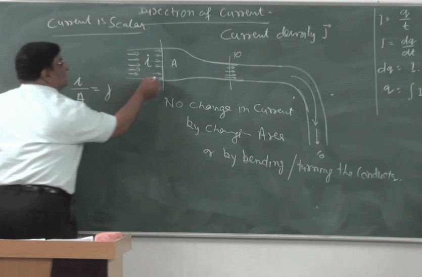 Professor lecture will now be heard on YouTube channel पहल : अब यू ट्यूब चैनल पर छात्र सुन सकेंगे प्रोफ़ेसर साहब के लेक्चर अवध यूनिवर्सिटी ने शुरू की योजना