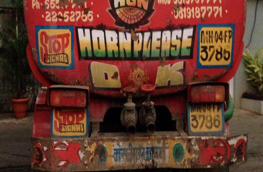Horn Ok Please