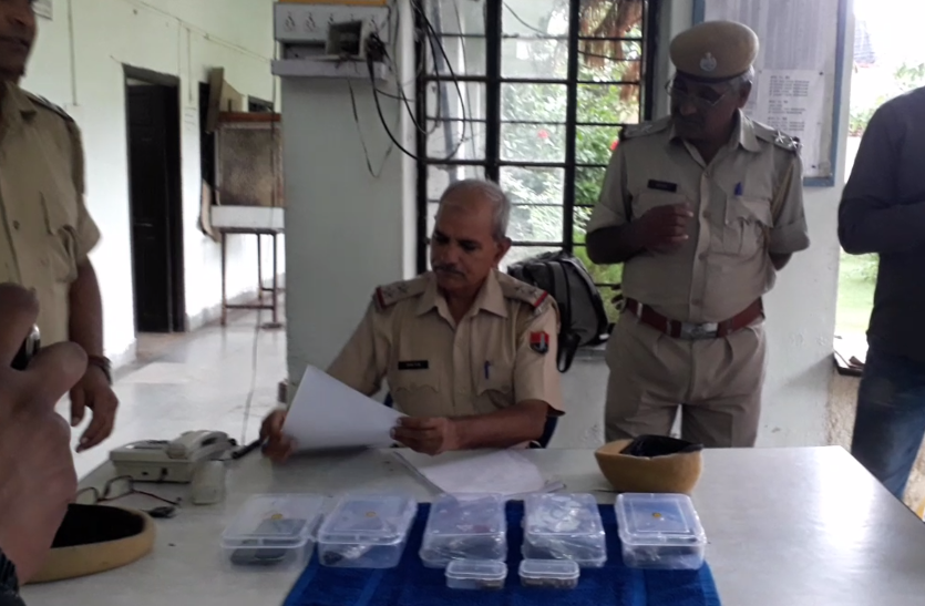 arrested राजस्थान में हथियारों के जखीरे के साथ दो गिरफ्तार, करने जा रहे थे ये कुख्यात काम
