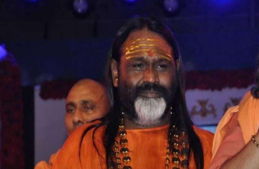dati maharaj दिल्ली उच्च न्यायालय ने दाती महाराज के खिलाफ सीबीआई जांच पर पुलिस से मांगा जवाब