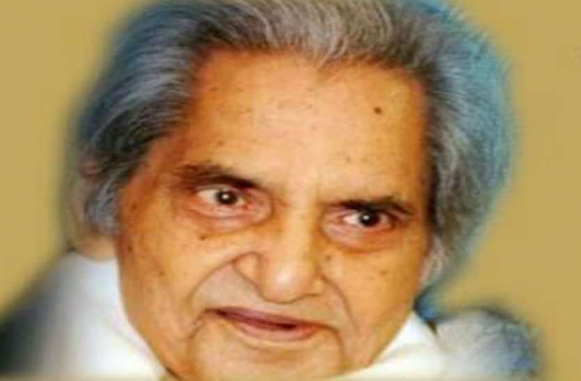 gg गोपाल दास नीरज से जुड़ी वो पांच बातें जो शायद कई लोग नहीं जानते, यहां पढ़ें