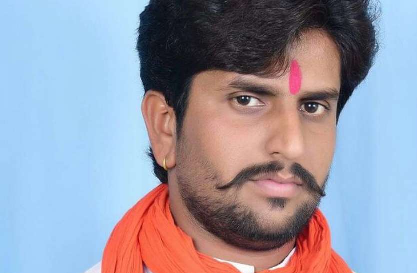 BJP Member of Parliament was smuggling Sagewan सांसद प्रतिनिधि कर रहा था सागवान की तस्करी